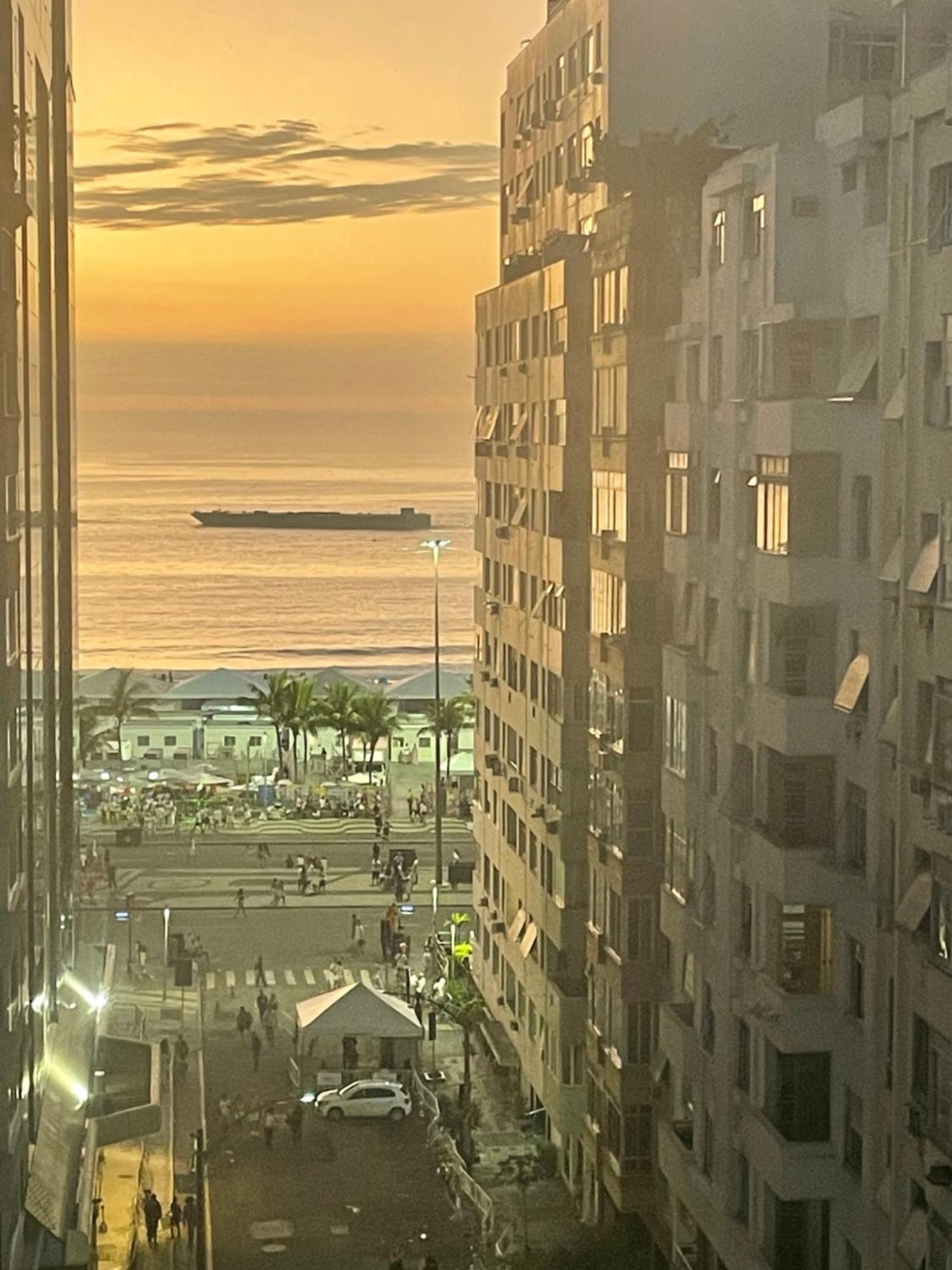 Apartamento Copacabana, Vista Para O Mar E Com Garagem Rio de Janeiro Buitenkant foto